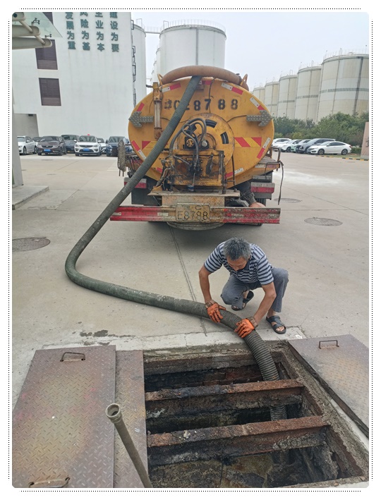 山阴隔油池清掏